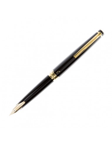 Pilot Fountain Pen - E95s Fine Nib Black / Gold Accents | 60837 Comparez et commandez 